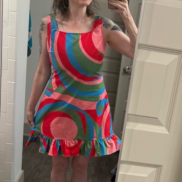 Barbie Swirly Cue Dress by Unique Vintage - Picture 5 of 6